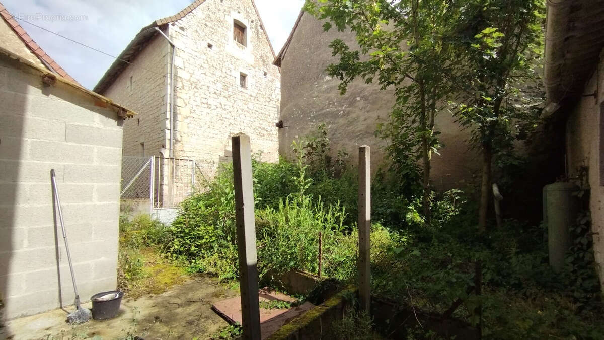 Maison à PREUILLY-SUR-CLAISE