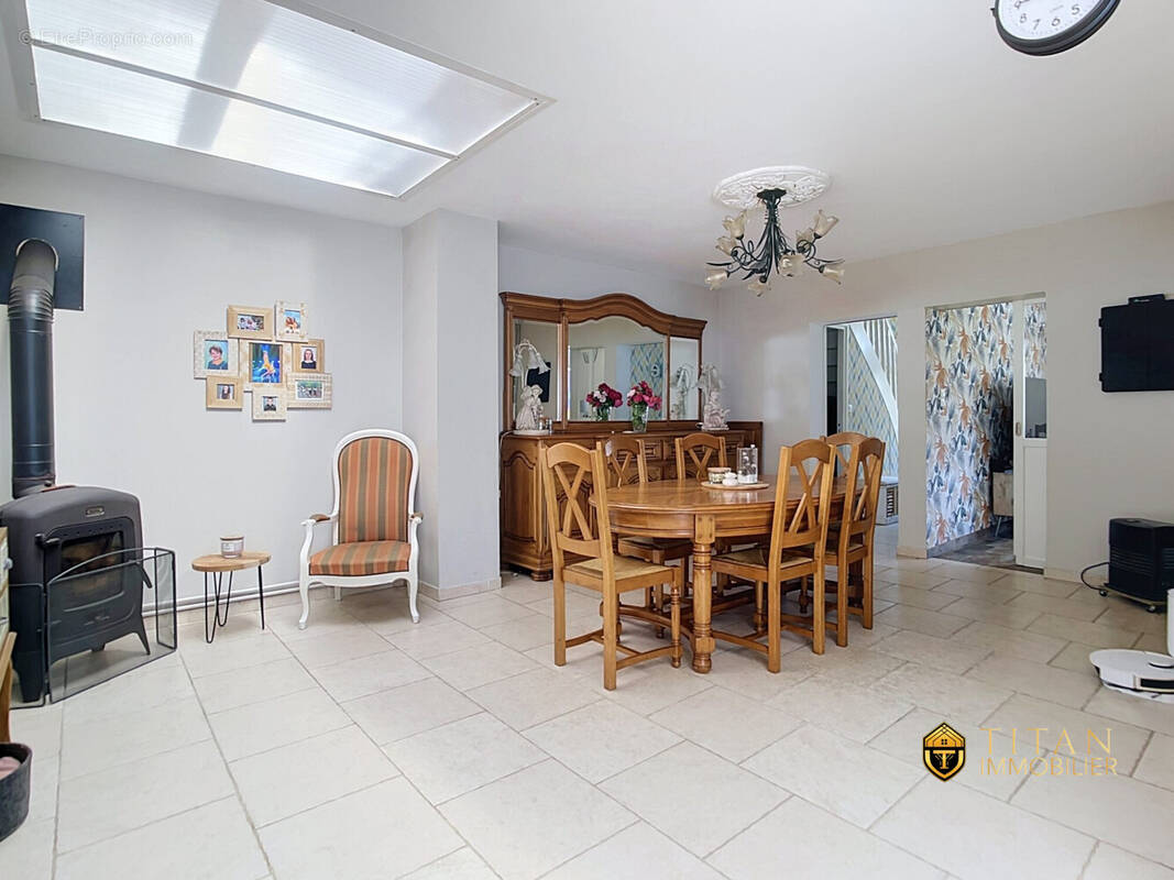 Maison individuelle, 3 chambres, jardin, garage à Dunkerque (59430) - Maison à FORT-MARDYCK