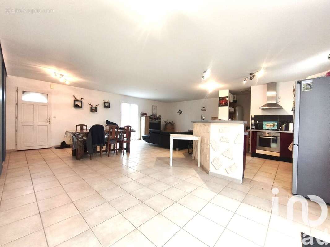 Maison 111 m² à Sauvignac  - photo 8