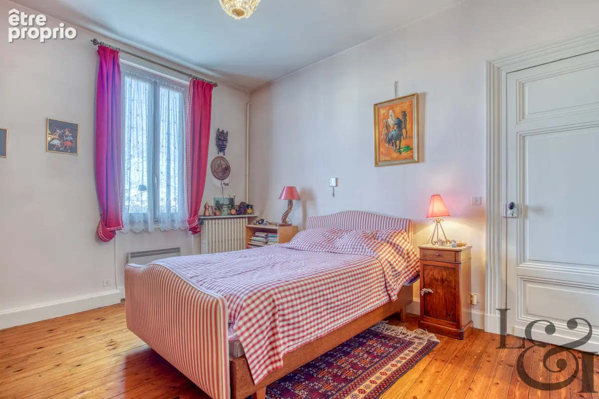 Maison de caractère au centre-ville de Villeneuve-sur-Lot - photo 8