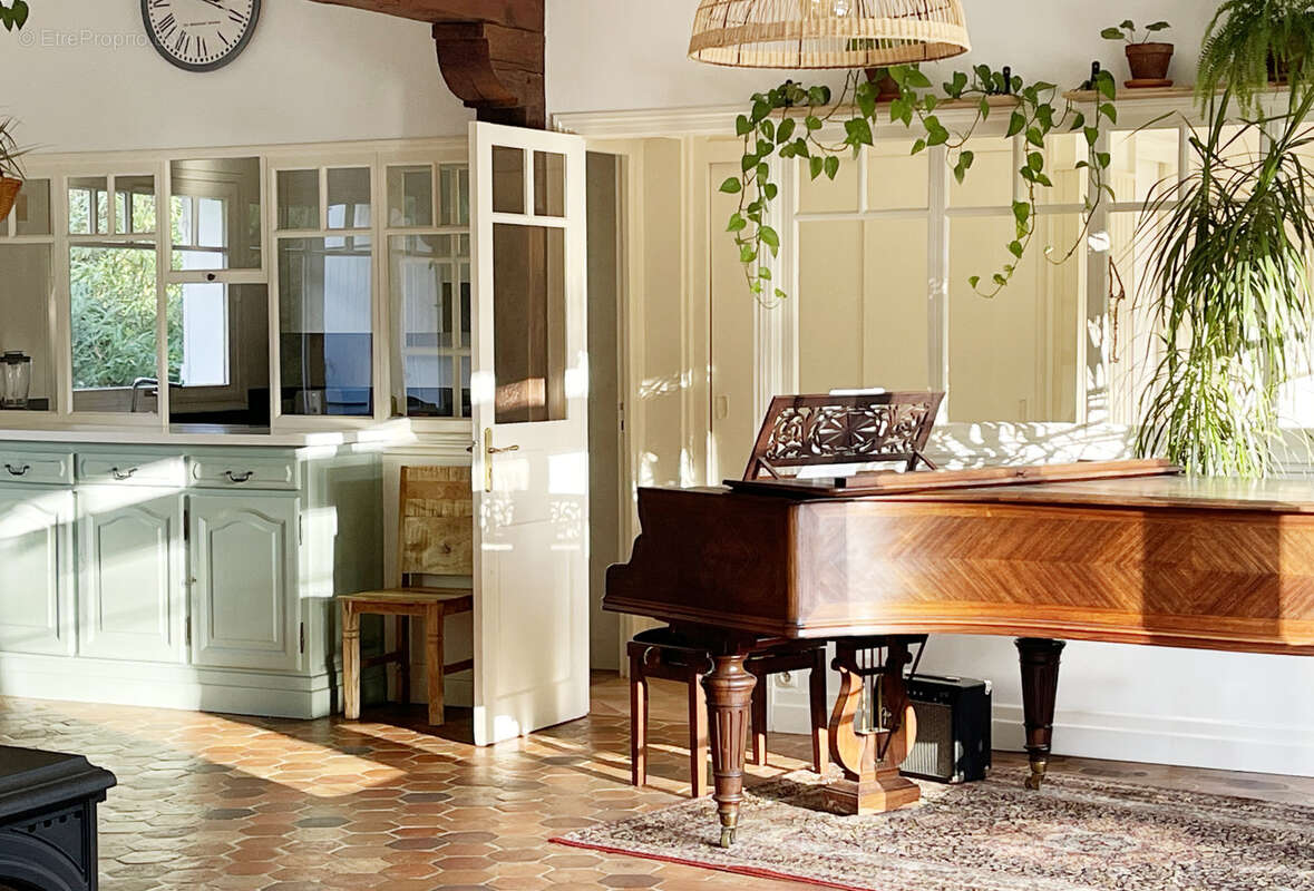 Maison à BOURRON-MARLOTTE