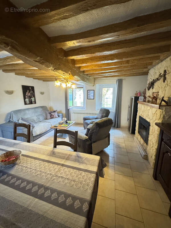 Maison à MONTACHER-VILLEGARDIN