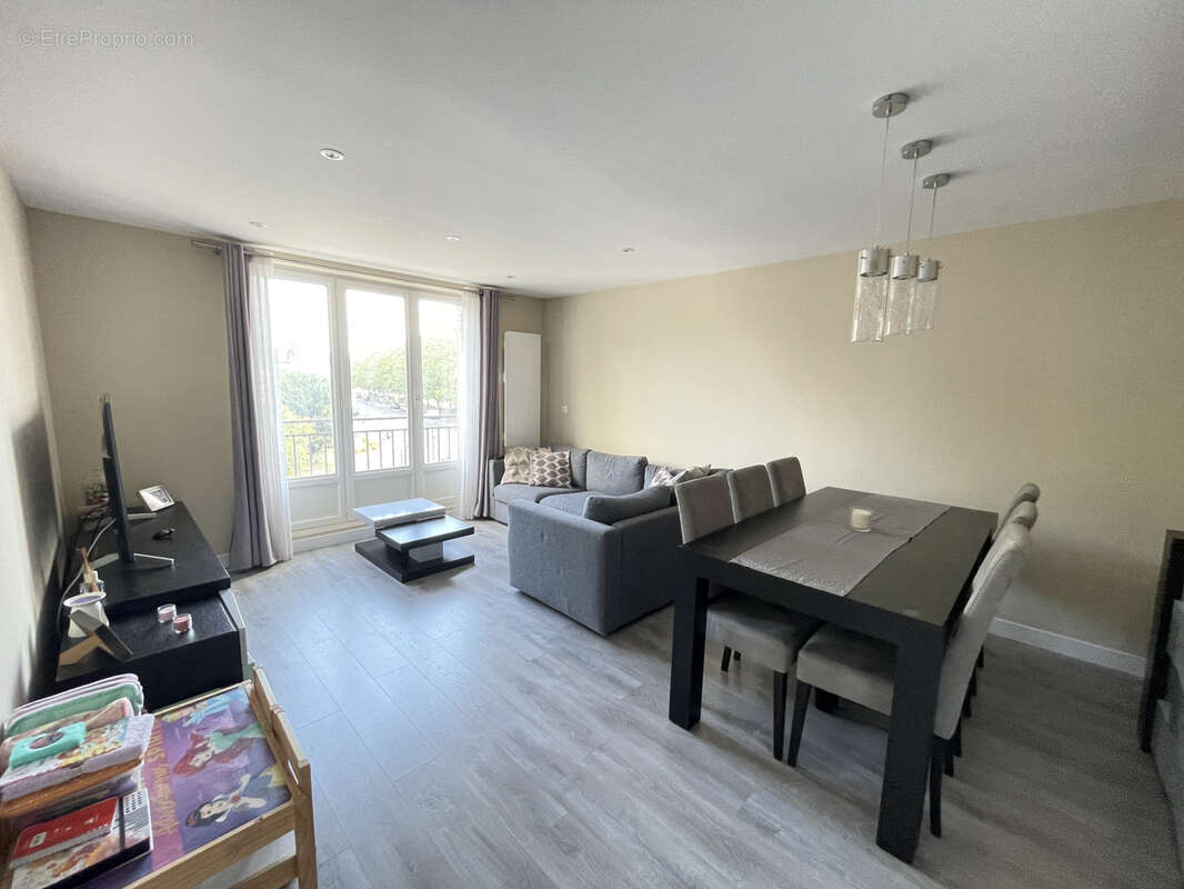 Pontoise centre-ville / gare appartement 3 pieces parfait etat - photo 8
