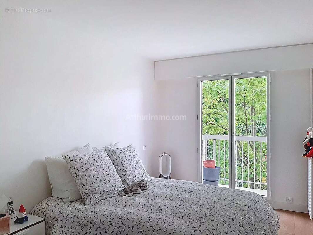 Appartement à FONTENAY-SOUS-BOIS