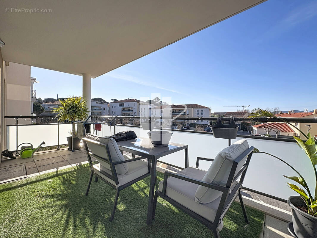 Appartement à FREJUS