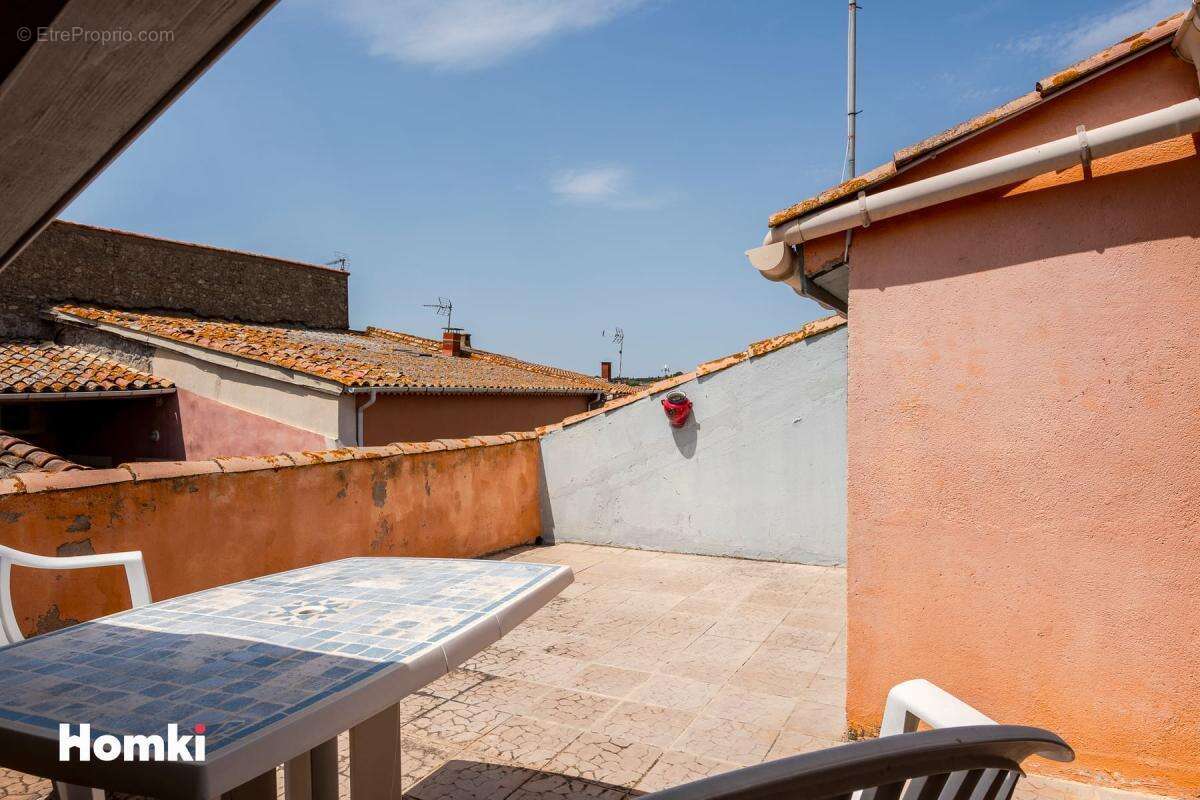 Maison de ville T3 de 83 m2 à Lespignan 34710 - photo 12