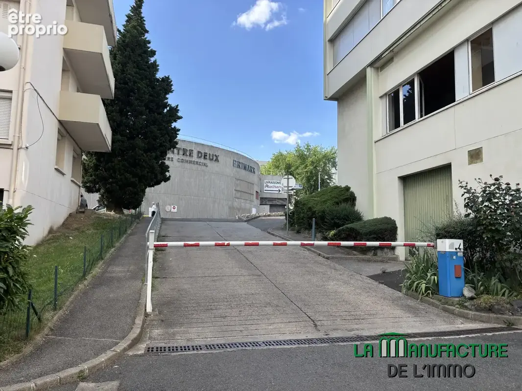 Saint etienne centre deux fac tréfilerie - appartement t2 de 44,32m2 avec cave et possibilité garage - photo 19