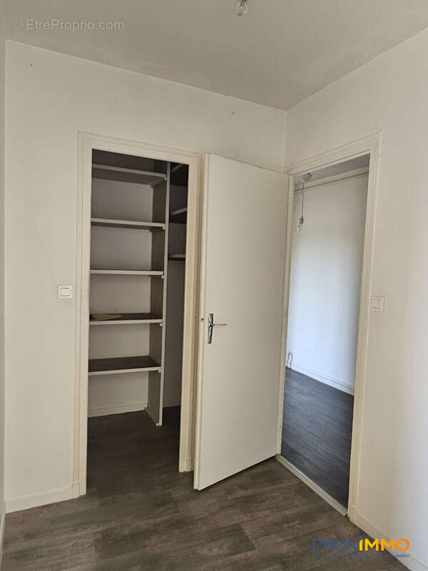 Appartement 63 m² à Voiron  - photo 8