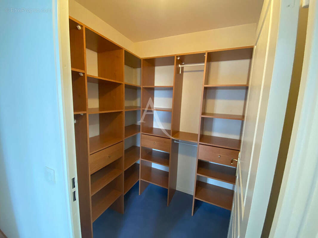 Appartement à CHESSY