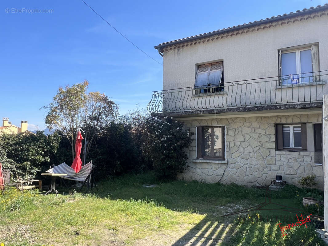 Maison à VAISON-LA-ROMAINE