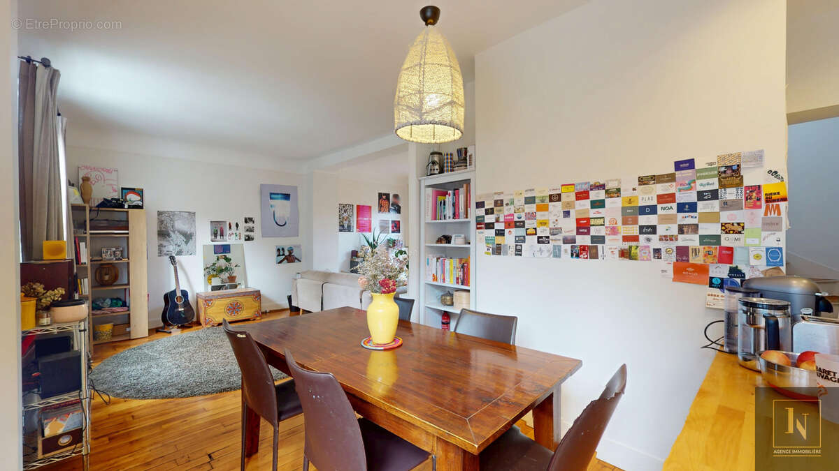 Maison à PARIS-19E