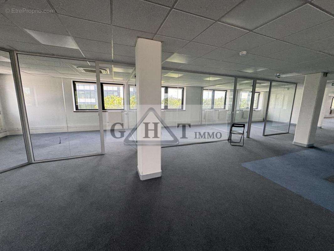 Bureaux 400 m² a vendre saint denis - photo 6