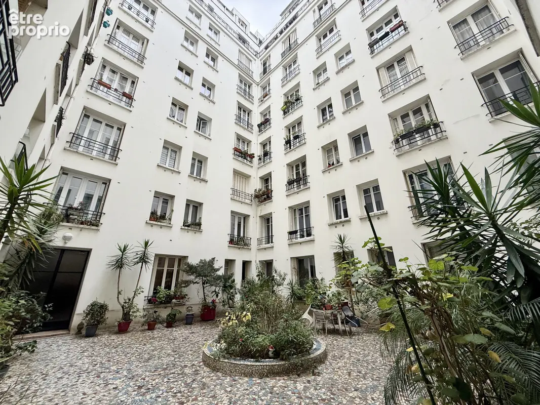 Appartement 2 pièces 45 m² à vendre à Paris-15e (75015) - photo 2