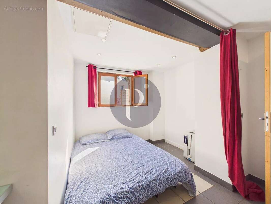 Commerce à FONTENAY-AUX-ROSES