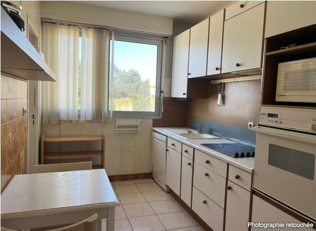 Appartement à MARSEILLE-6E