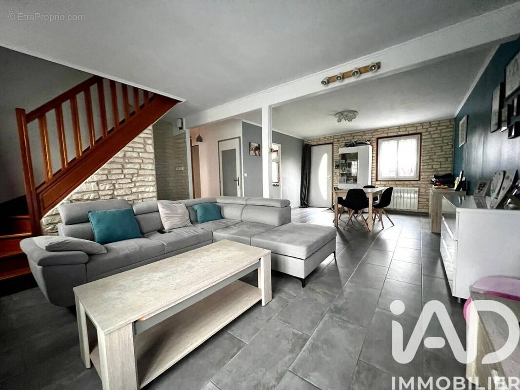 Photo 1 - Maison à BERNEUIL-SUR-AISNE