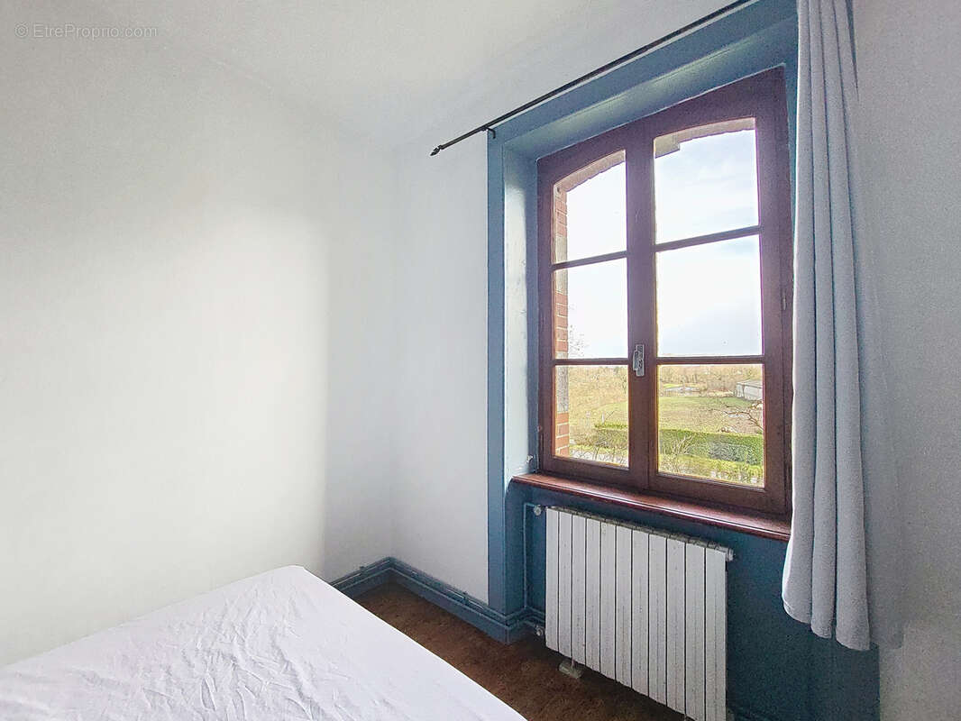 Maison à MONTMARTIN-SUR-MER