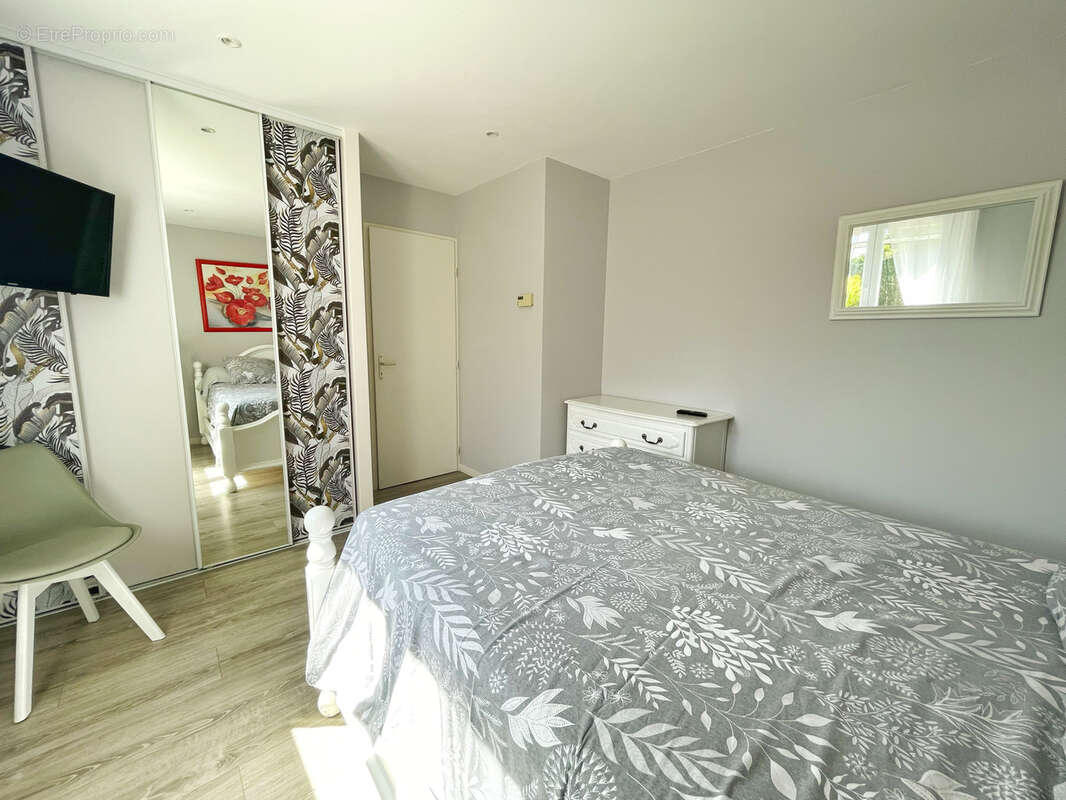 Maison Vienne 145m2 - 4 chambres - Parcelle 1000m2 - Double garage - photo 17