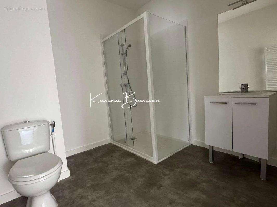 Appartement à EPERNON