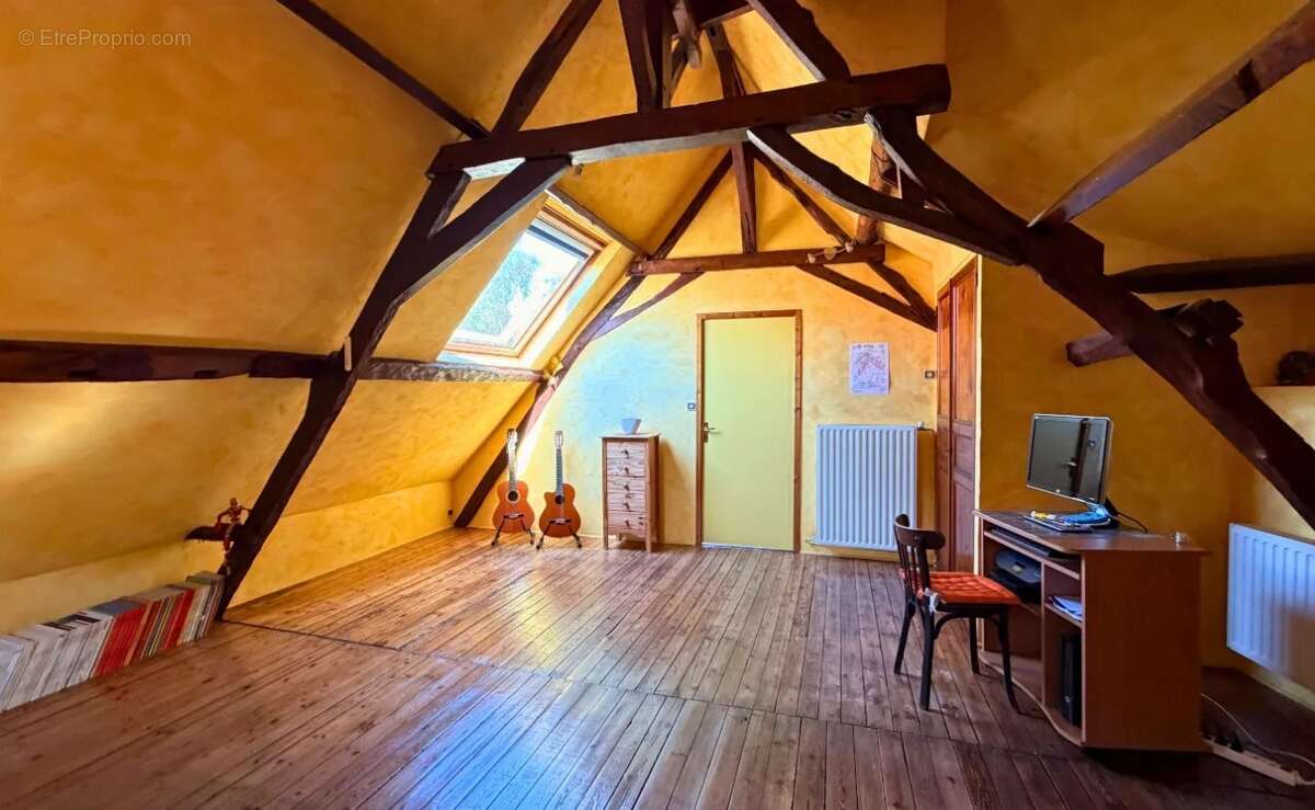 Maison à RIEULAY