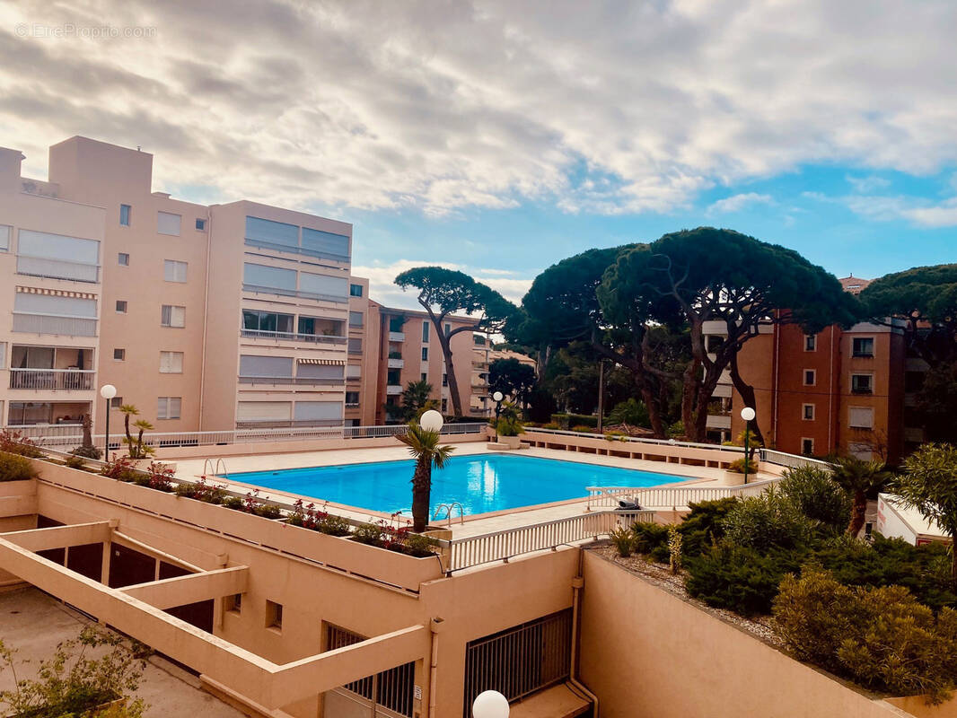 Appartement à HYERES