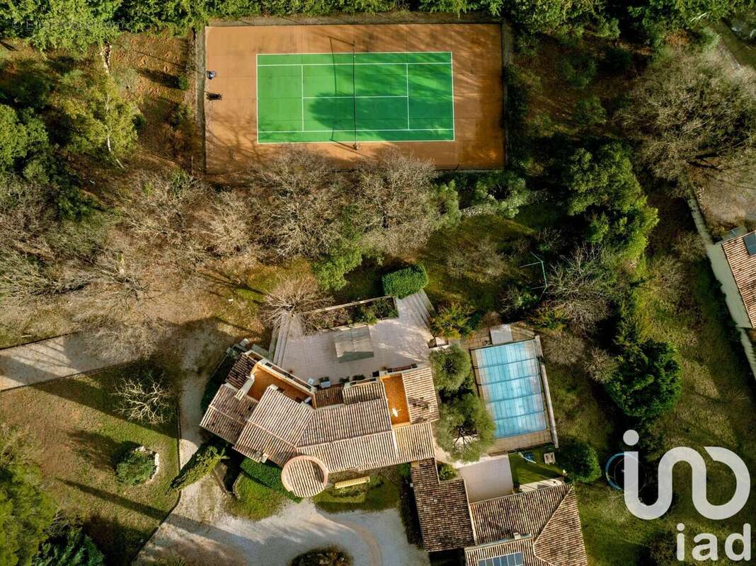 Photo 4 - Maison à SAINT-MAXIMIN-LA-SAINTE-BAUME