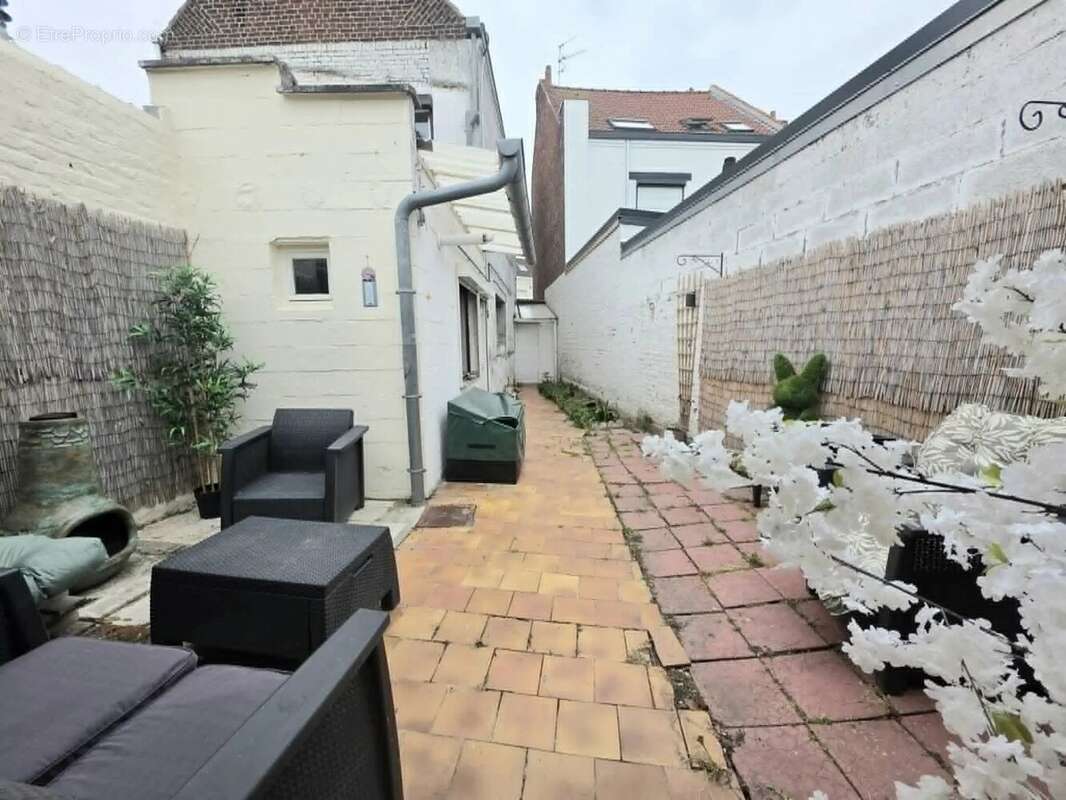 Maison à PHALEMPIN