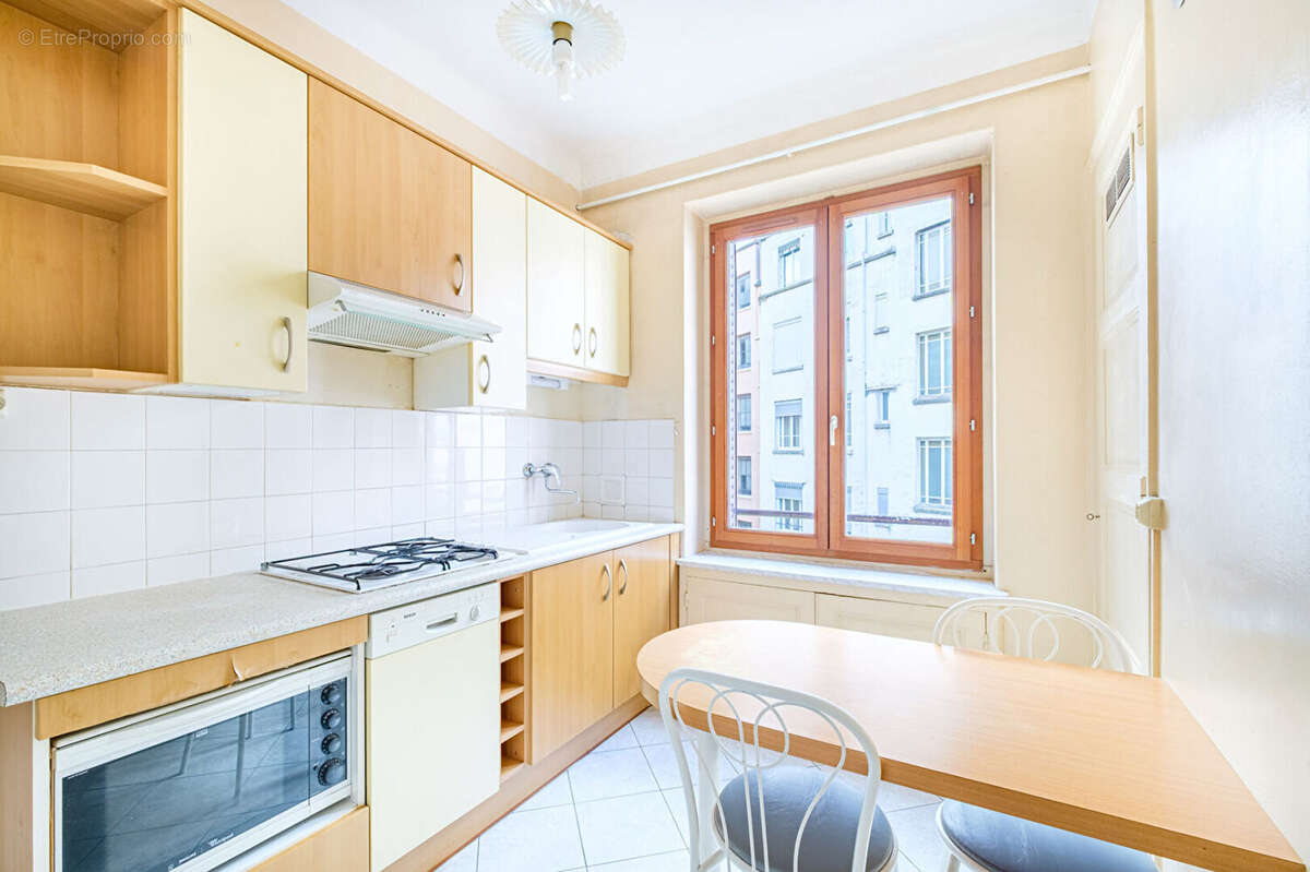 Appartement à LYON-4E