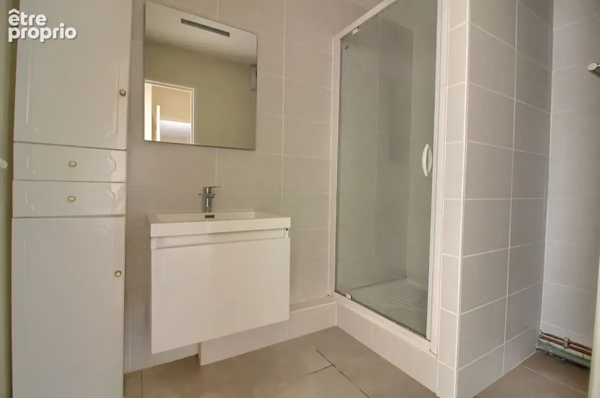 Appartement Rennes T2 - 50 m2 - dernier étage ! - photo 6
