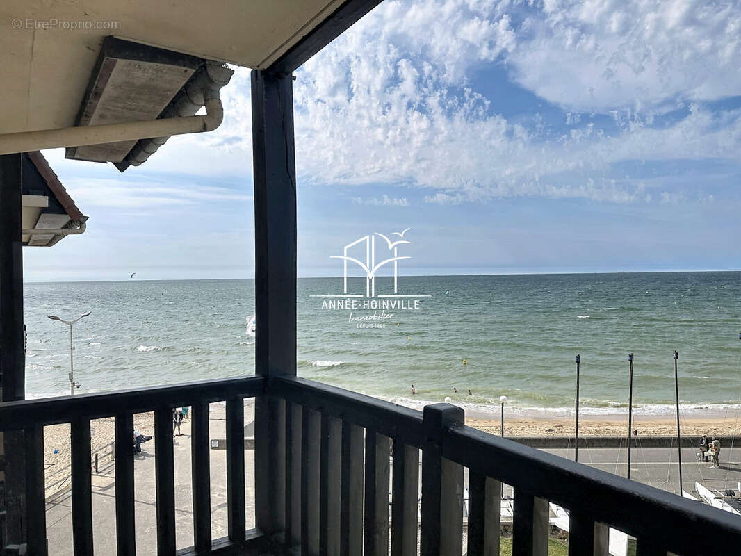 Appartement à BLONVILLE-SUR-MER