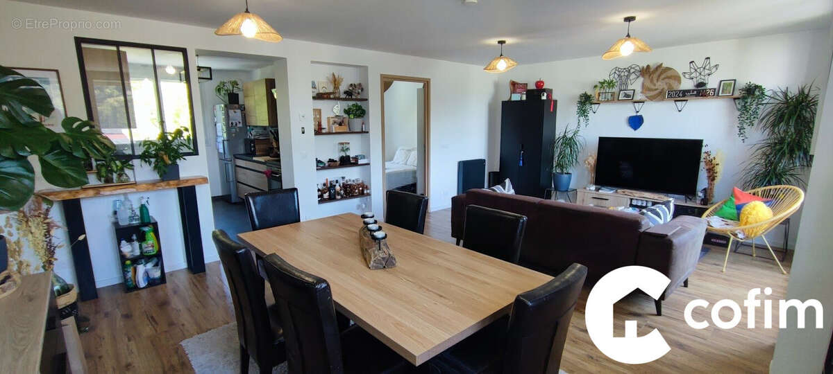 Appartement à GELOS