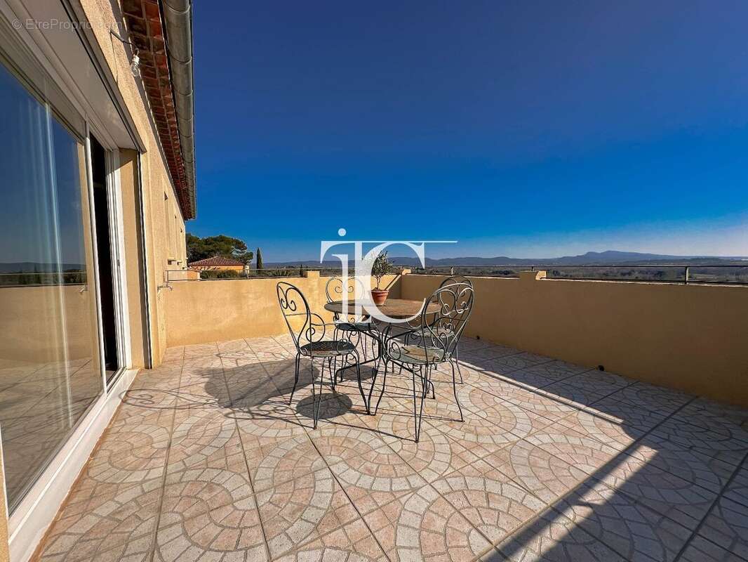 Maison à SAINT-AMBROIX