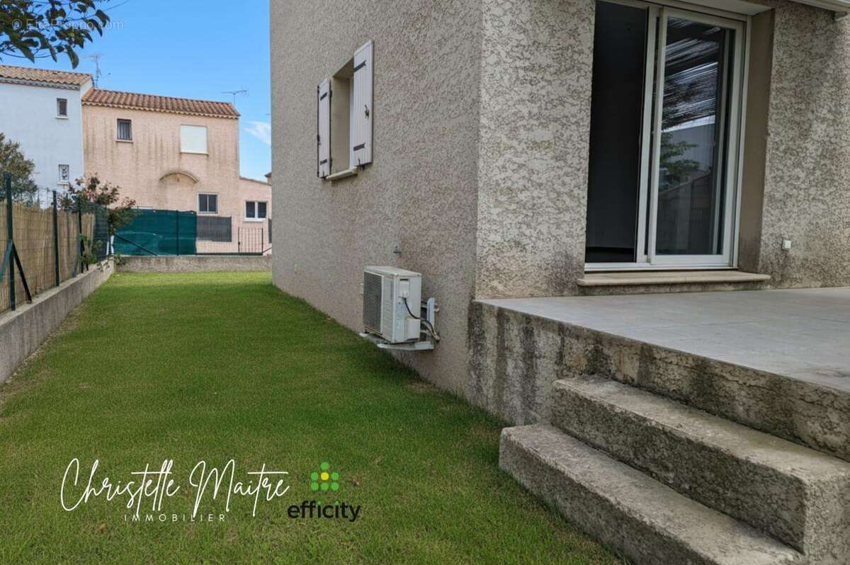 Maison 77 m² à Arles  - photo 2