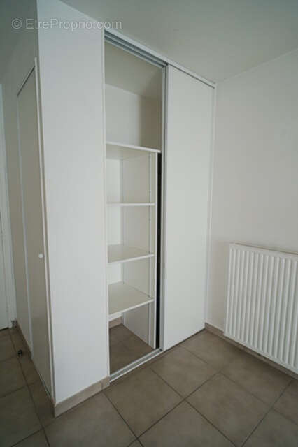 Studio avec terrasse secteur piscine. - photo 4