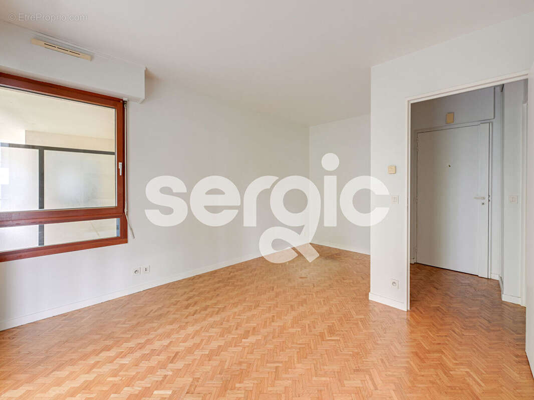 Studio Rueil Malmaison 28 m² - photo 5