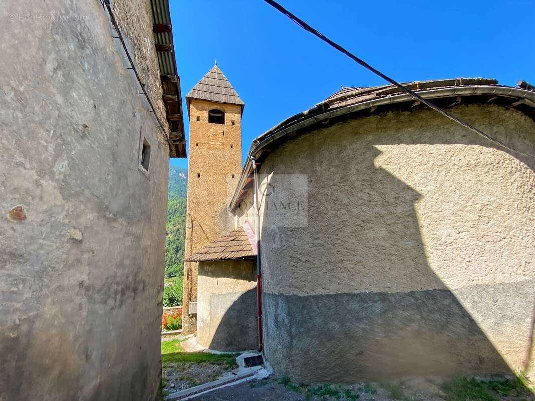 Maison à SAINT-ETIENNE-DE-TINEE