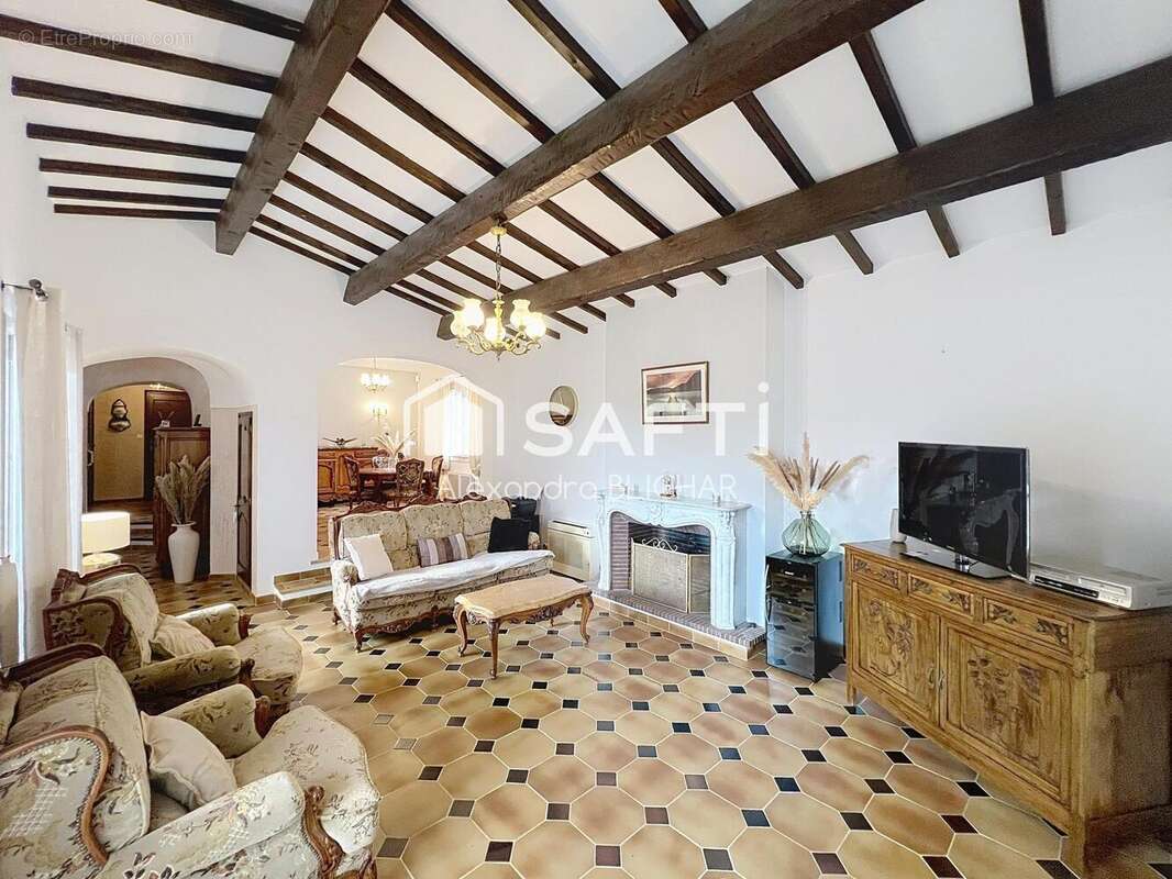 Photo 2 - Maison à OLLIOULES