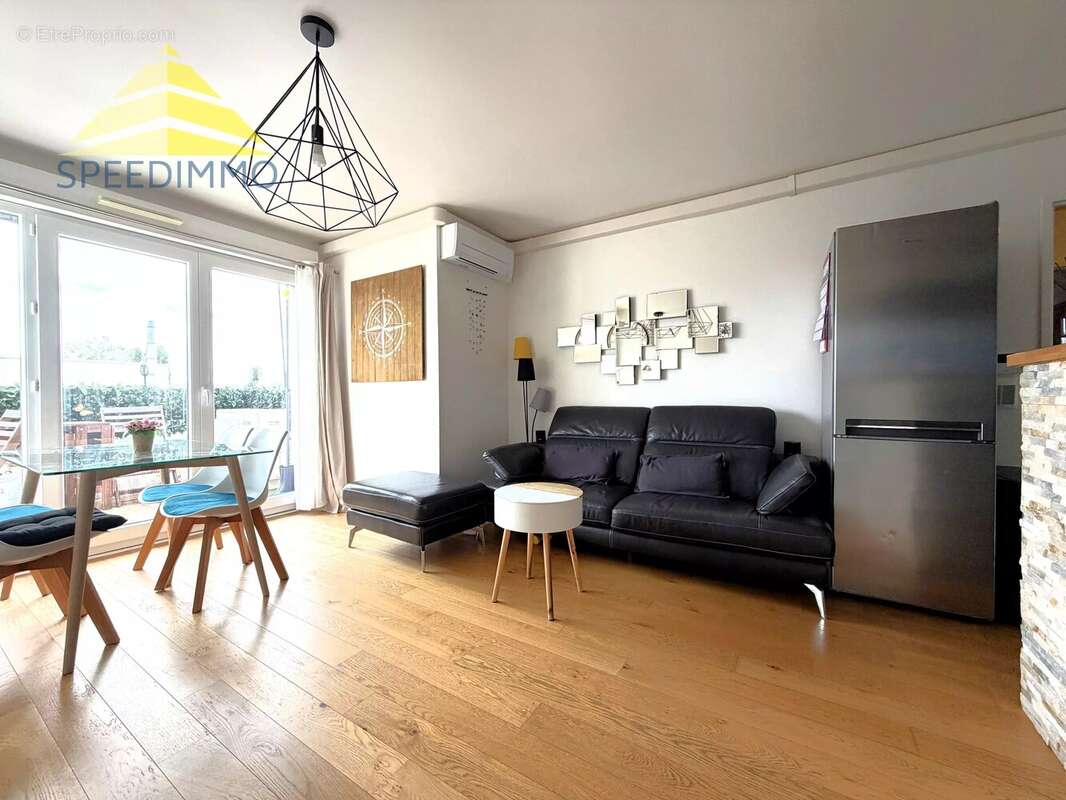 Appartement à BRIE-COMTE-ROBERT