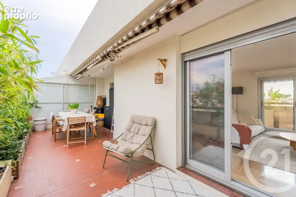 Appartement 3 pièces 79 m² à vendre à Nice (06100) - photo 2