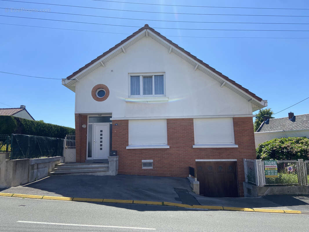Maison à ROUSIES