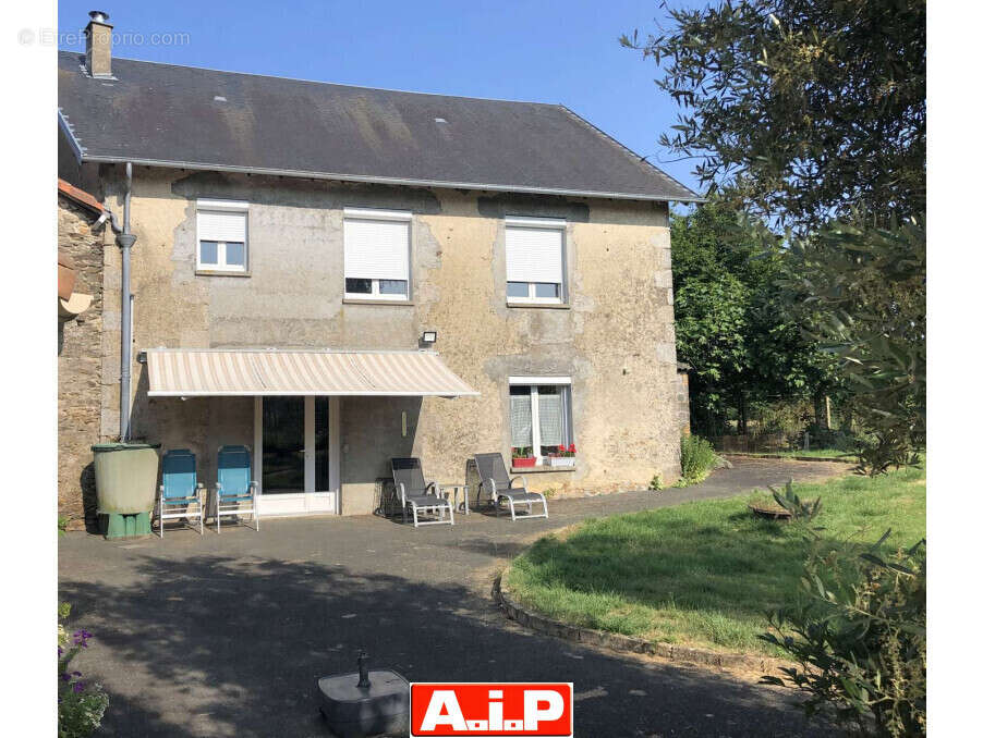 Maison à SAINT-HILAIRE-DE-VOUST