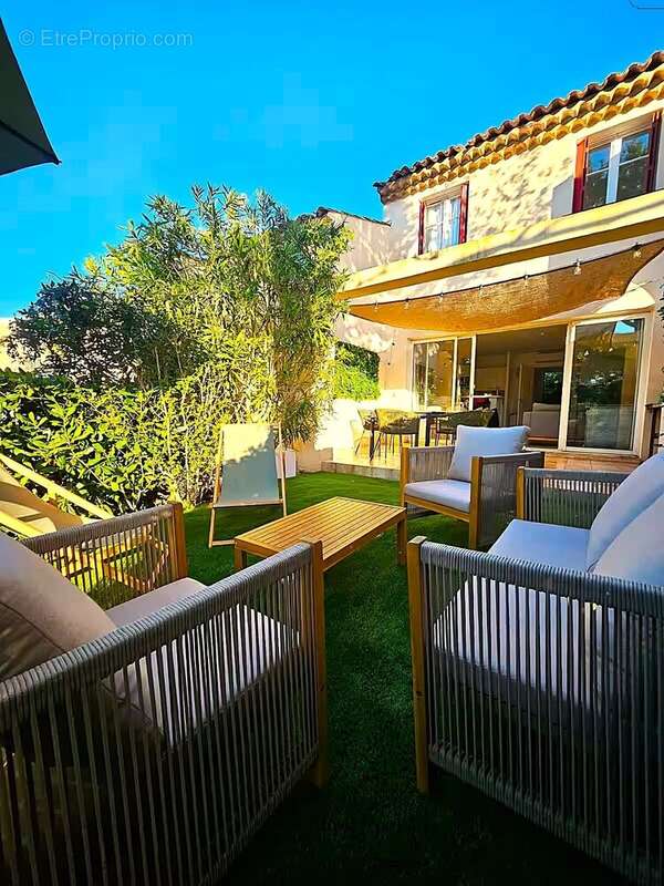 Maison à GRIMAUD