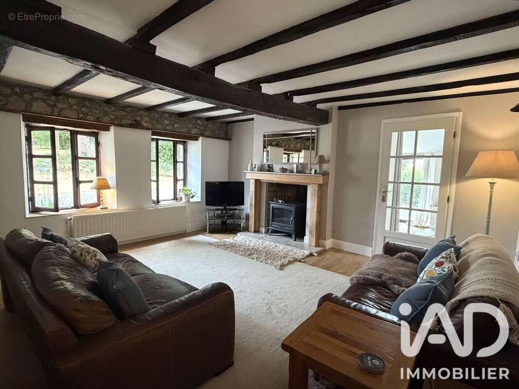 Maison 147 m² à Vernoux-En-Gatine  - photo 9