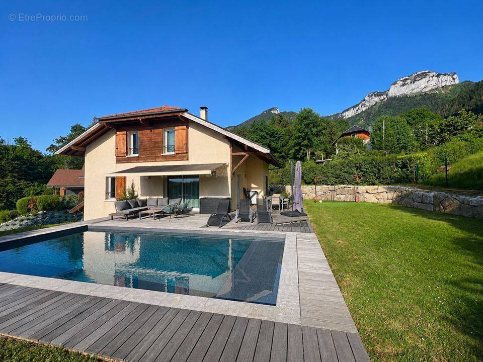 Maison à VILLAZ