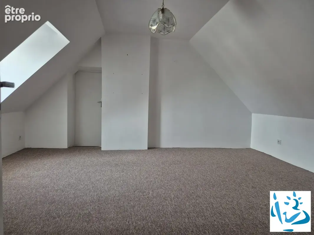 Maison 5 pièces 111 m² à vendre à La Ferriere-Au-Doyen (61380) - photo 9