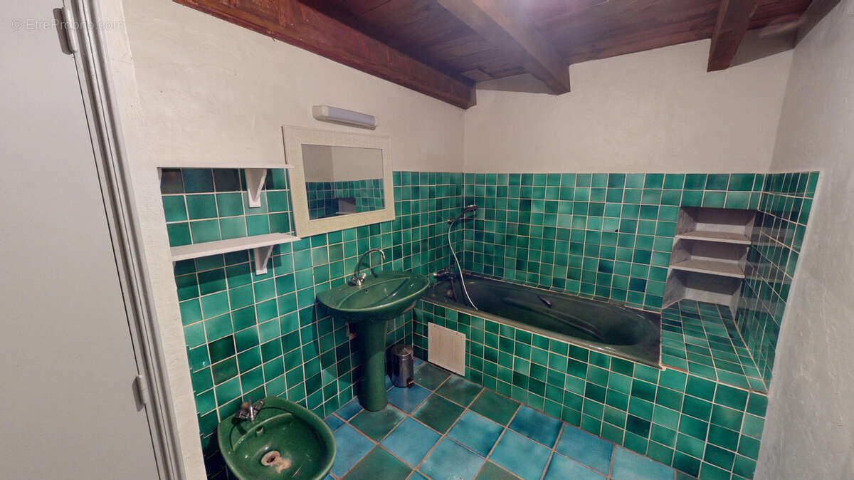 Maison à BELLEVUE-LA-MONTAGNE