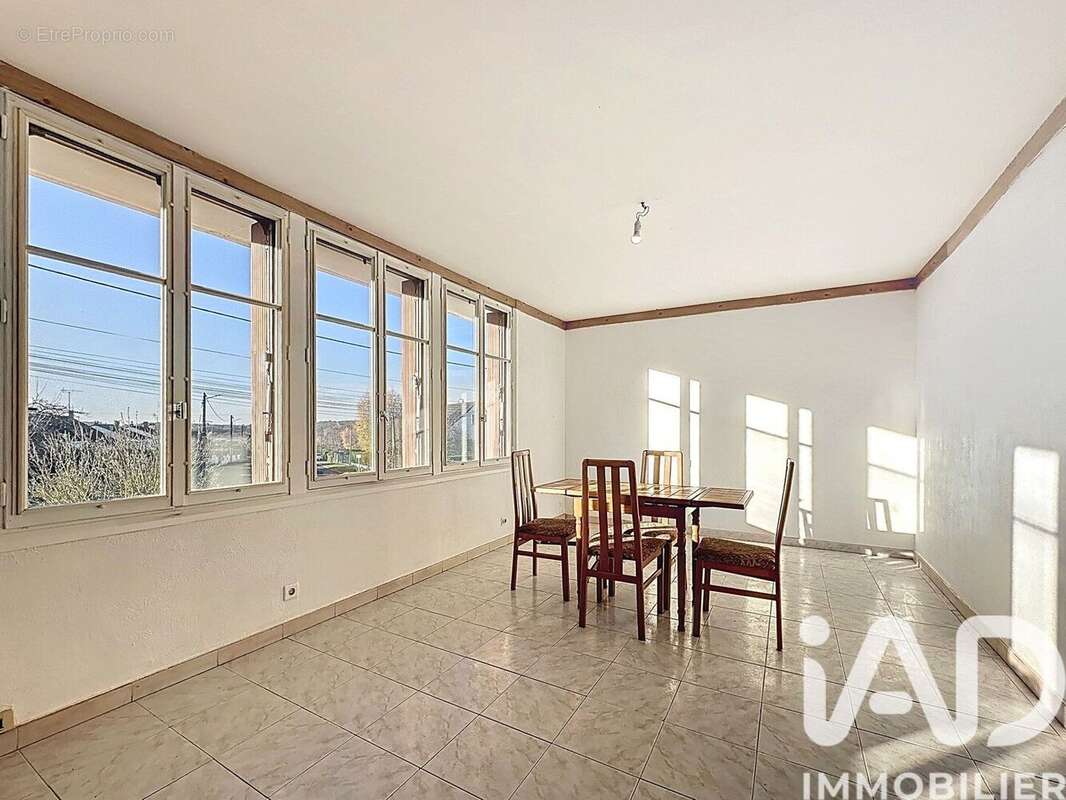 Photo 3 - Maison à COURTENAY