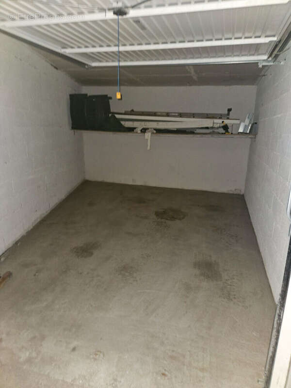 Parking à LE BARCARES