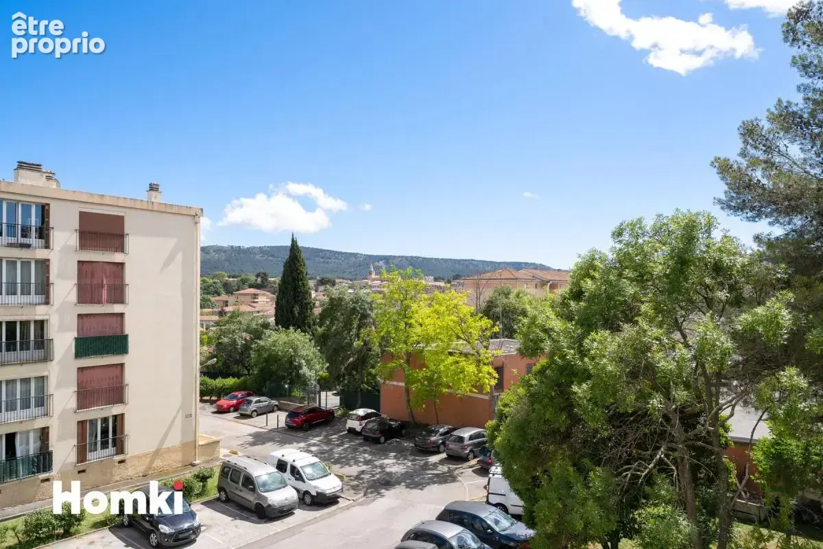 Appartement T3 de 57 m² à Aubagne 13400, Avenue de Garlaban - photo 8