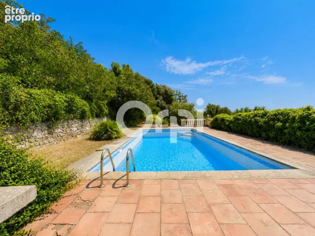 A rafraichir - maison individuelle + dependance + garage + piscine + annexes - photo 24